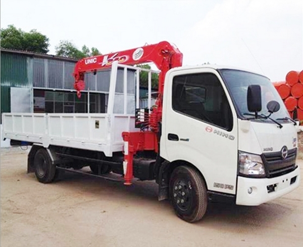 Xe Tải Hino Gắn Cẩu 3 Tấn